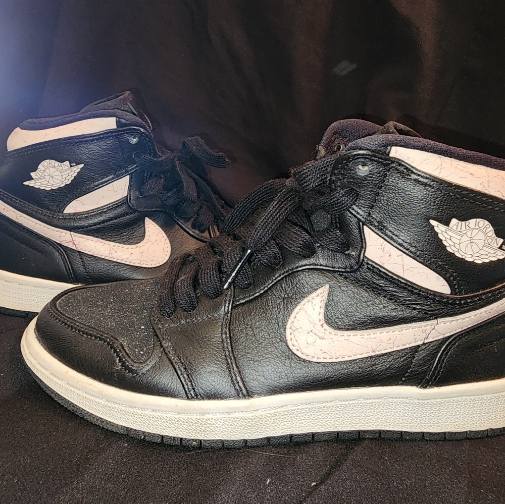 Jordan 1 retro Hightower sz 7 wms
